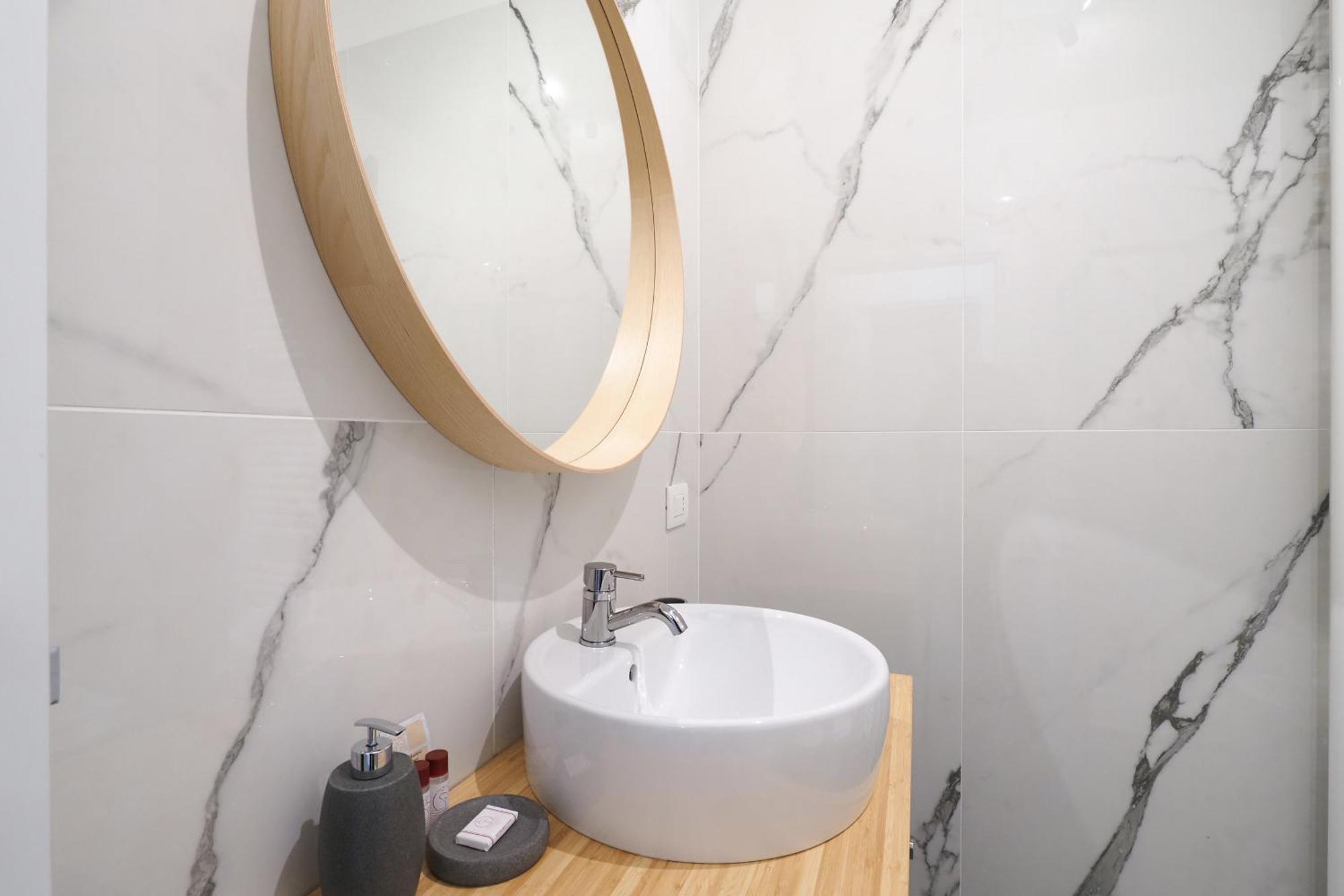 Mila Apartments Fiera Милано Екстериор снимка